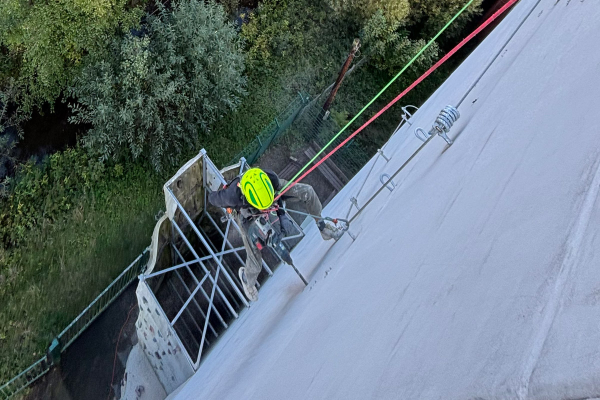 Klettersteig Tritte bohren